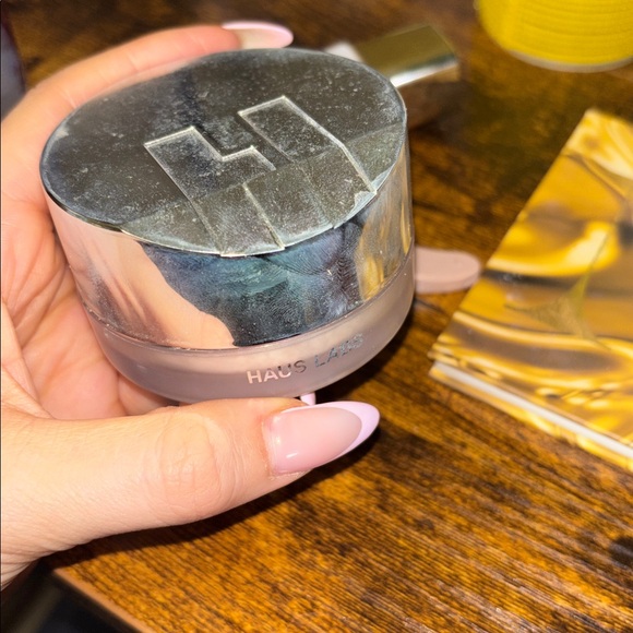 Loose Setting Powder - Translucent - Picture 2 of 2